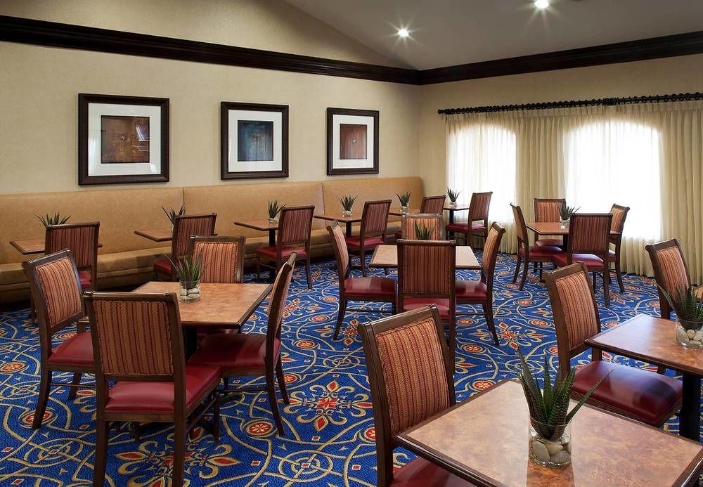 Towneplace Worth Downtown Hotel